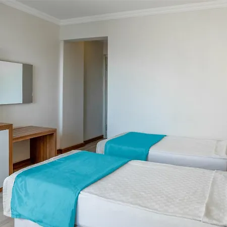 Mesut Otel